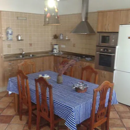 El Pescador カレタ・デ・ファマラ